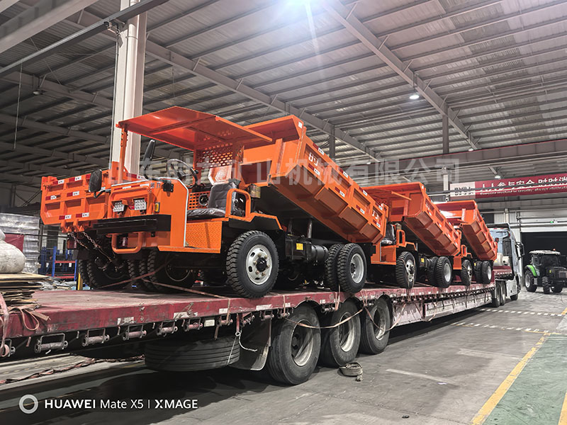 6台5吨矿山地下自卸车发往河北